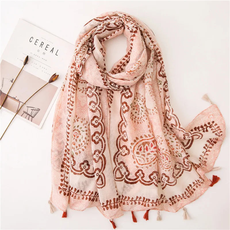 Foulard Printanier en Viscose à imprimé et pompoms