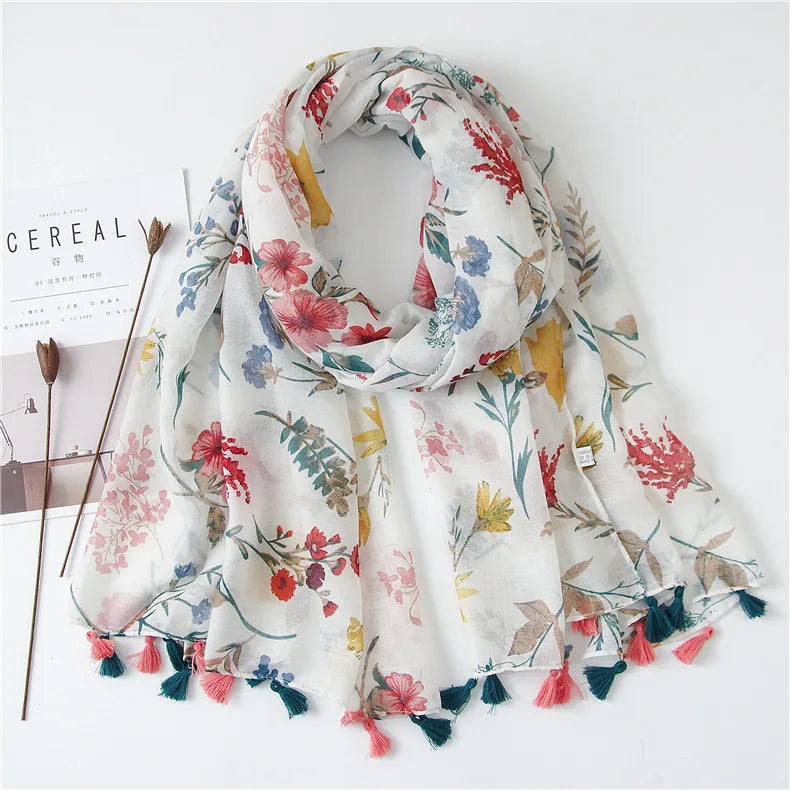 Foulard Printanier en Viscose à imprimé et pompoms