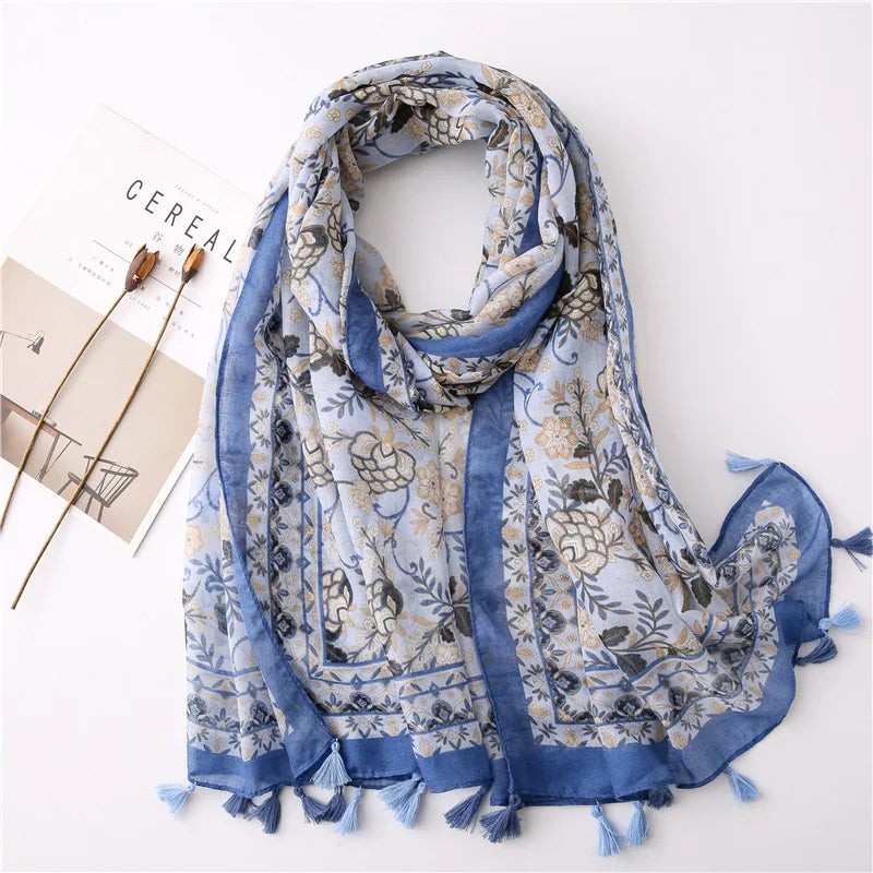 Foulard Printanier en Viscose à imprimé et pompoms