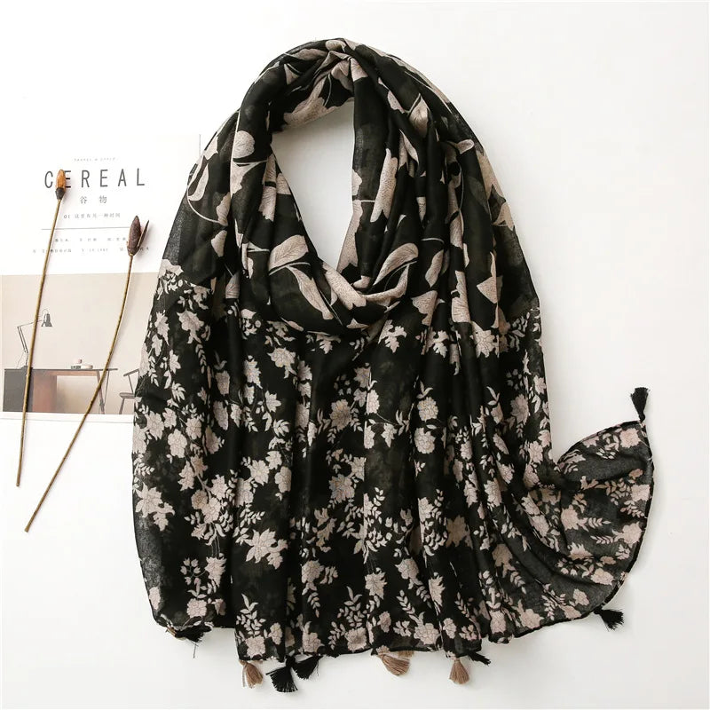 Foulard Printanier en Viscose à imprimé et pompoms