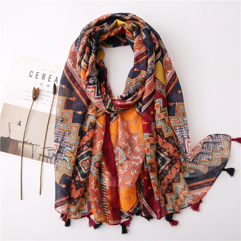 Foulard Printanier en Viscose à imprimé et pompoms