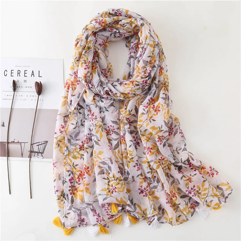 Foulard Printanier en Viscose à imprimé et pompoms