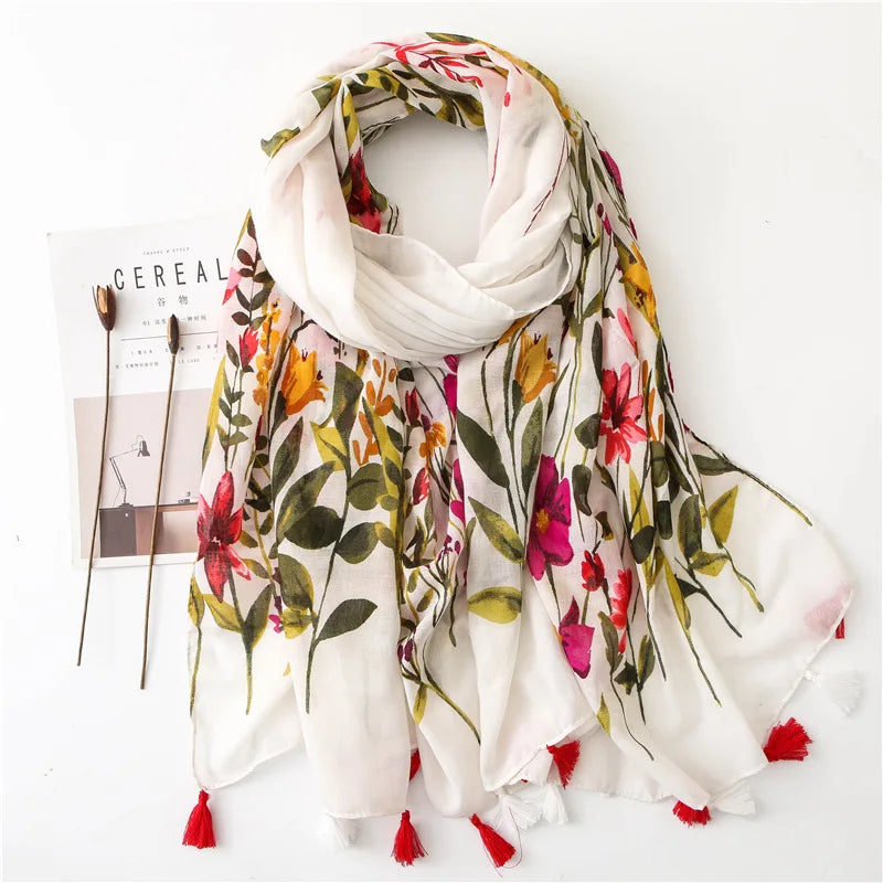 Foulard Printanier en Viscose à imprimé et pompoms