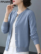 Cardigan élégant et chic avec boutons de perle