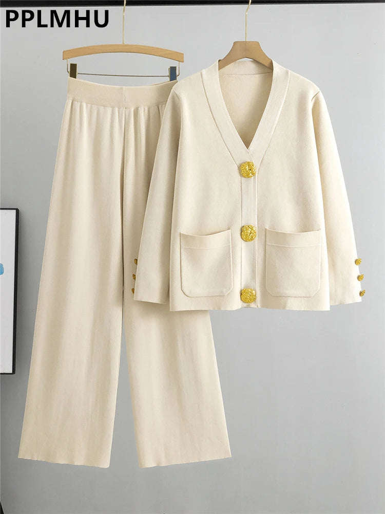 Ensemble Tricot Femme Élégant à Boutons Dorés
