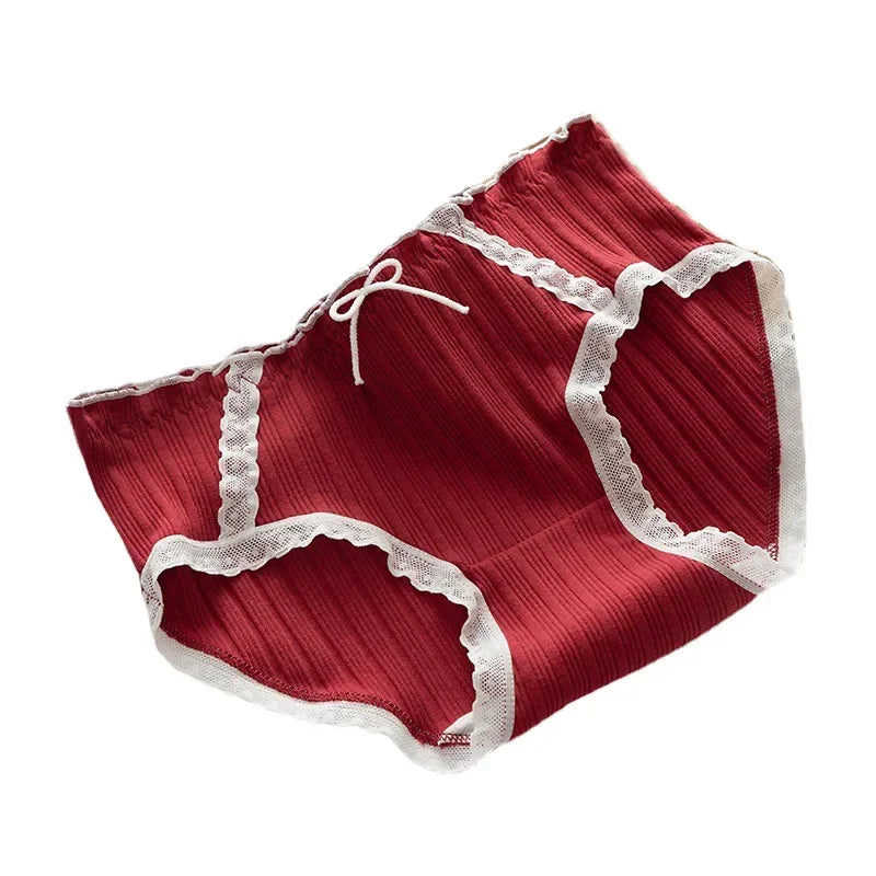 Lot de 4 Culottes en Coton St Valentin à dentelle & détails