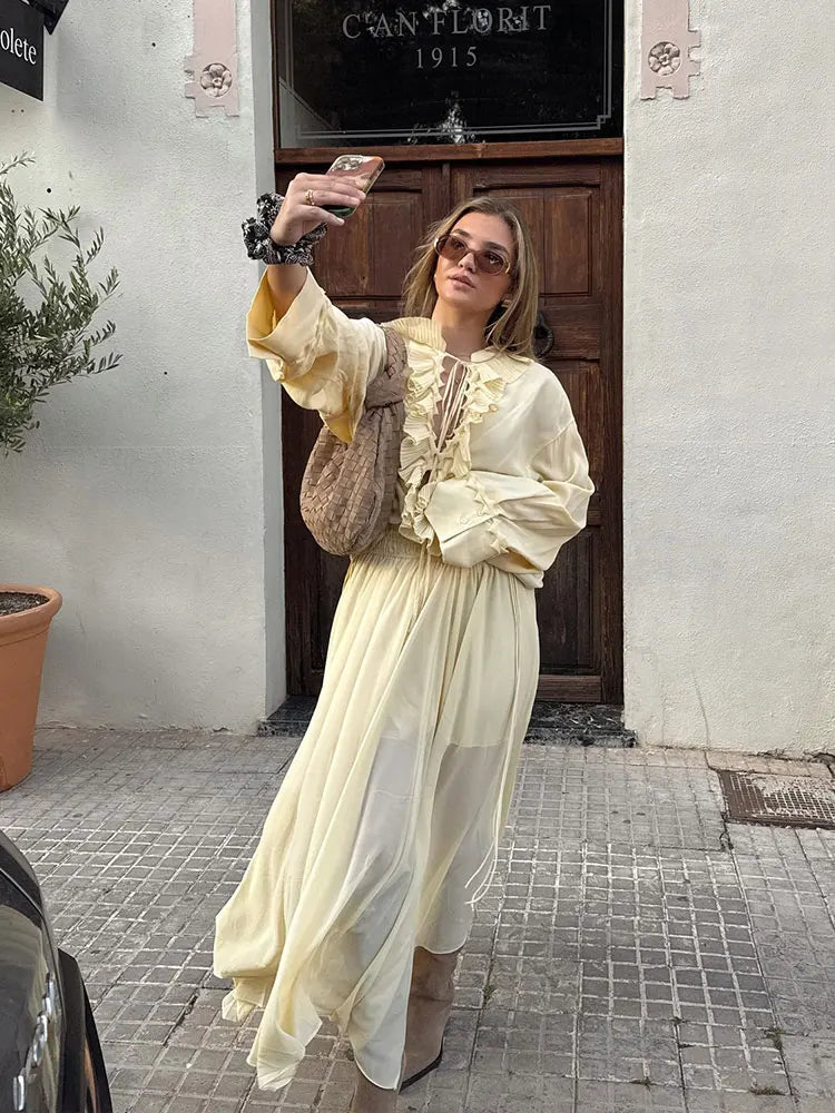 Ensemble Élégant Blouse à Volant & Jupe Longue Jaune