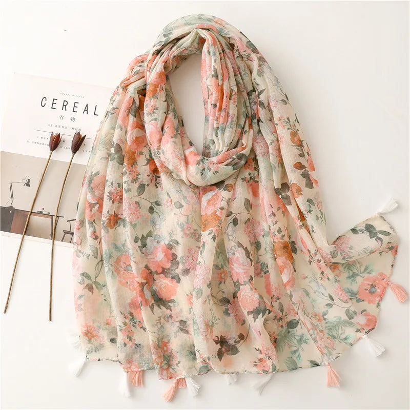 Foulard Printanier en Viscose à imprimé et pompoms