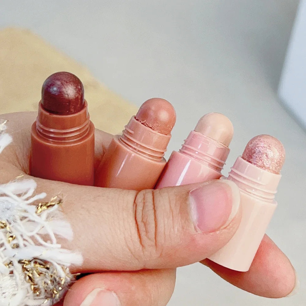 Crayon fard à paupière crémeux nacré 4 en 1