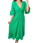 Robe brodée légère et respirante