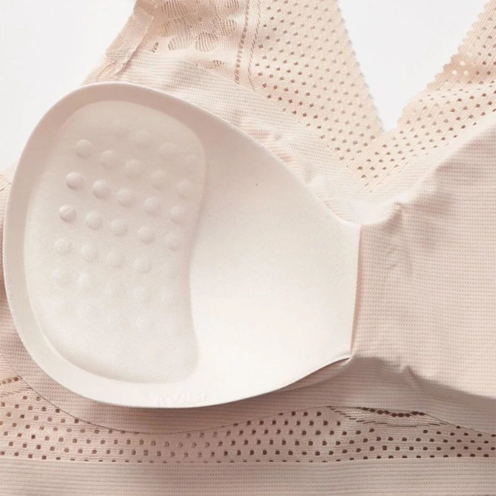 Brassière respirante et élastique en dentelle