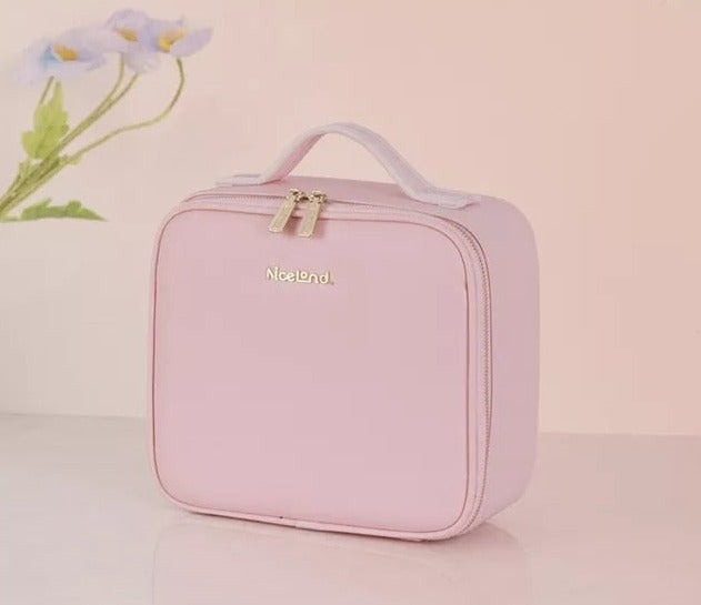 VANITY & MAKEUP BAG