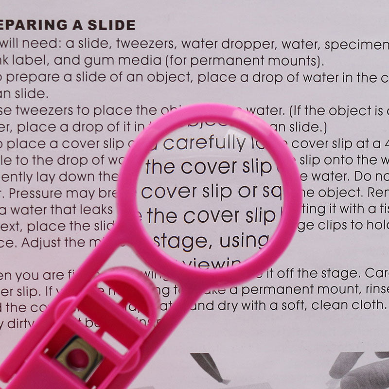 Coupe-ongles avec LED et loupe intégrés