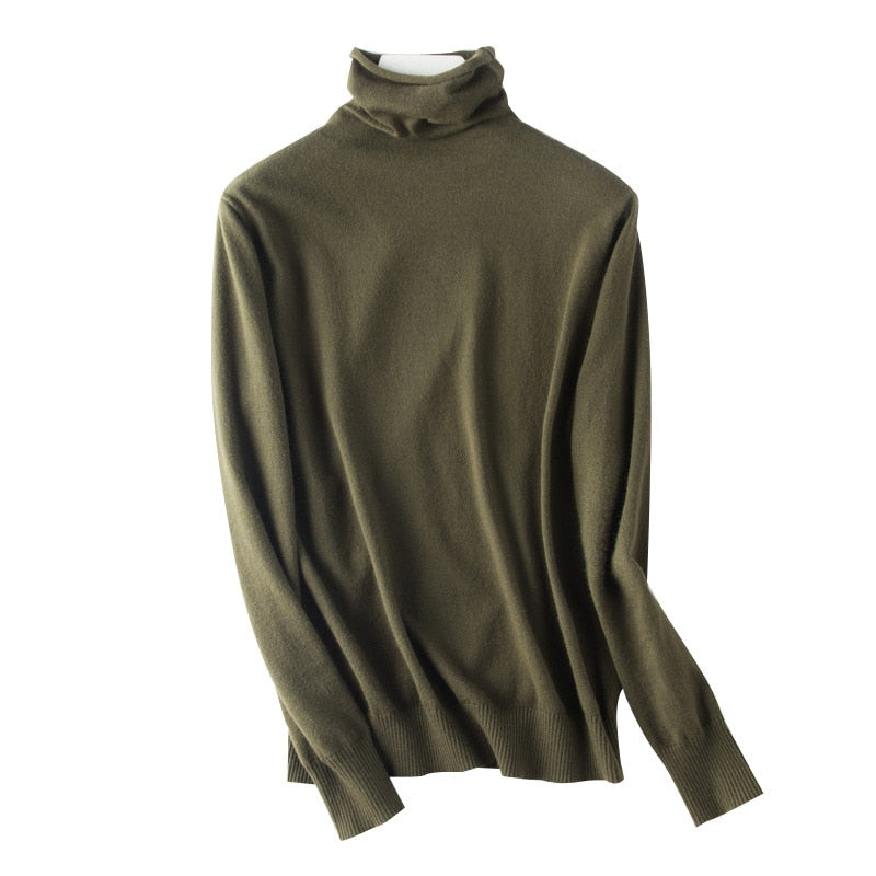Cuello alto fino y atemporal